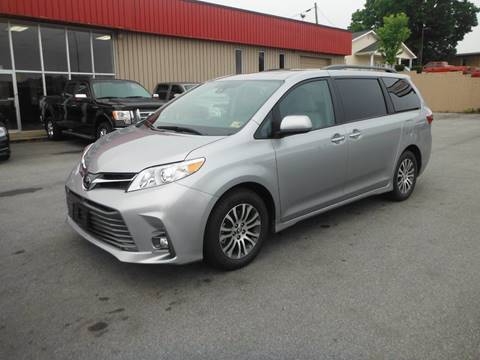 2018 Toyota Sienna for sale at Affordable Automotive, LLC in Bristol TN