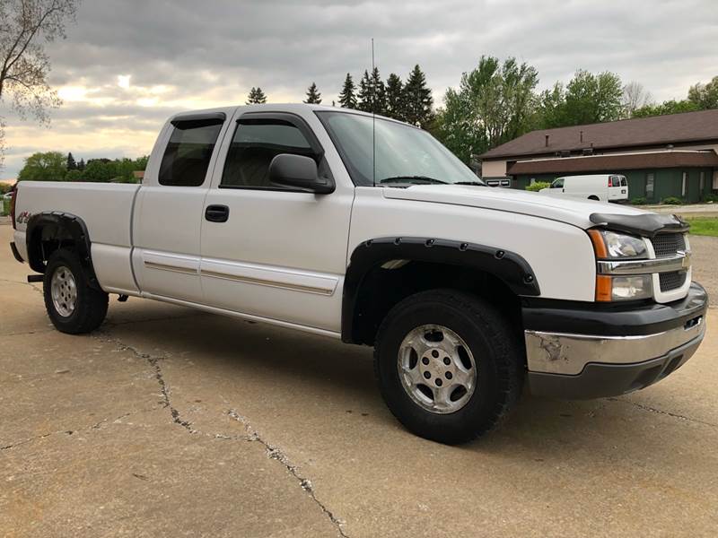 2004 Chevrolet Silverado 1500 4dr Extended Cab LT 4WD SB In Uniontown