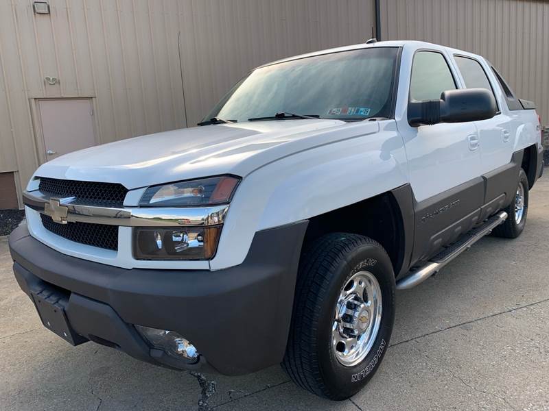 02 Chevy Avalanche 1500 4x4 4wd V8 Cloth Interior 122 000 Mls 17 Mpg Hwy A C Full Size Spare Alarm System Keyless Entry Chevy Avalanche Cargo Cover Chevy