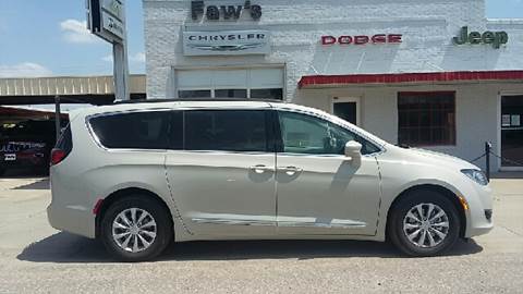2017 Chrysler Pacifica for sale at Faw Motor Co in Cambridge NE