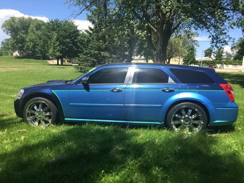 2006 Dodge Magnum for sale at Midway Car Sales in Austin MN