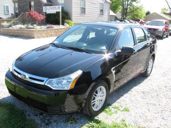 2008 Ford Focus for sale at Unique Auto, LLC in Sellersburg IN