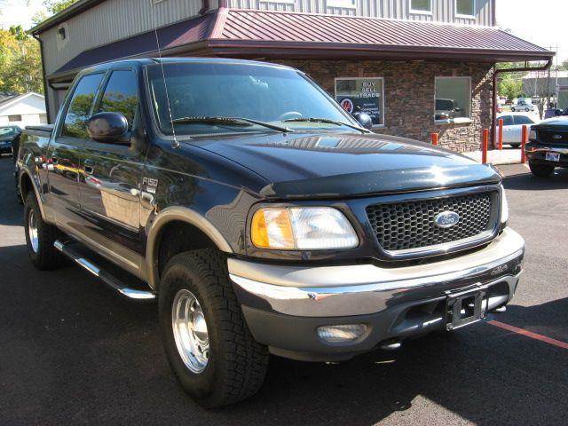 2001 Ford F-150 for sale at Unique Auto, LLC in Sellersburg IN