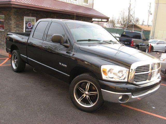 2008 Dodge Ram Pickup 1500 for sale at Unique Auto, LLC in Sellersburg IN