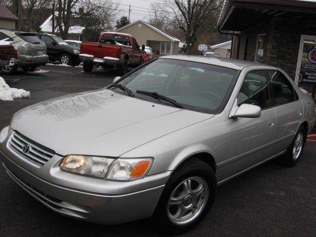 2001 Toyota Camry for sale at Unique Auto, LLC in Sellersburg IN