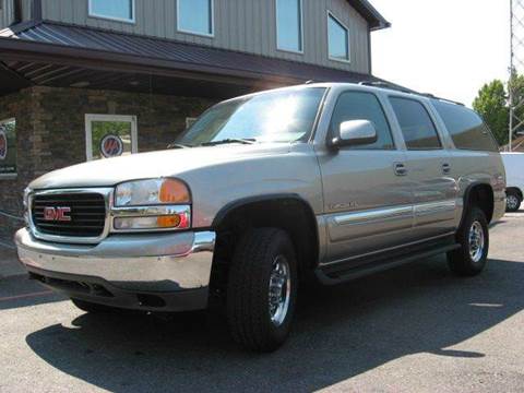 2002 GMC Yukon XL for sale at Unique Auto, LLC in Sellersburg IN