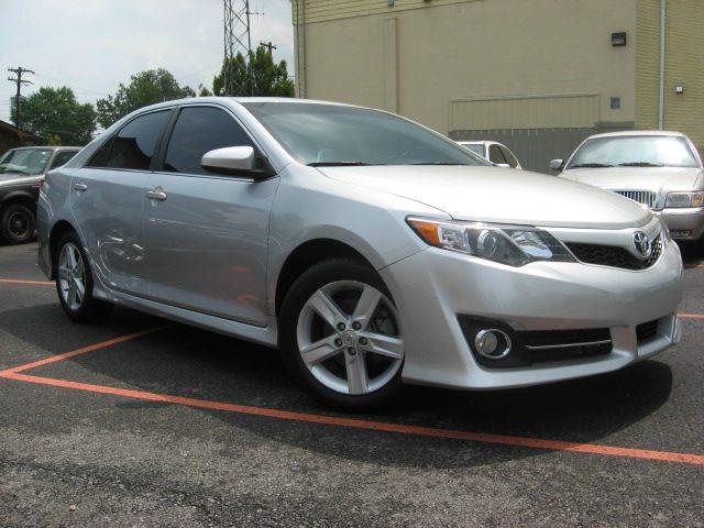 2013 Toyota Camry for sale at Unique Auto, LLC in Sellersburg IN