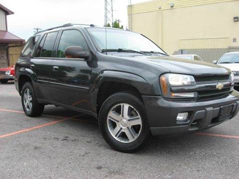 2005 Chevrolet TrailBlazer for sale at Unique Auto, LLC in Sellersburg IN