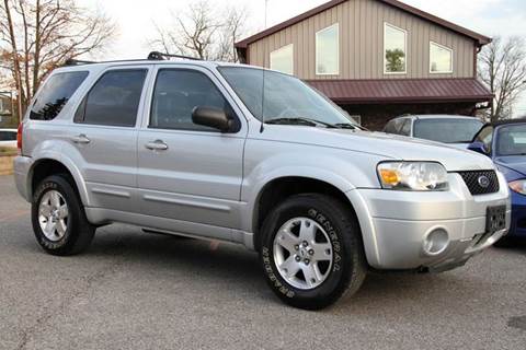 2006 Ford Escape for sale at Unique Auto, LLC in Sellersburg IN