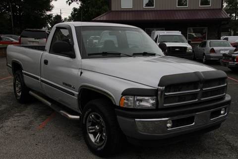 2001 Dodge Ram Pickup 1500 for sale at Unique Auto, LLC in Sellersburg IN