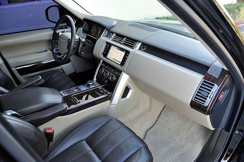 2014 Land Rover Range Rover Supercharged photo 26