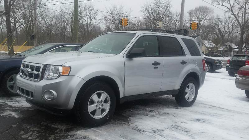2010 Ford Escape for sale at DALE'S AUTO INC in Mount Clemens MI