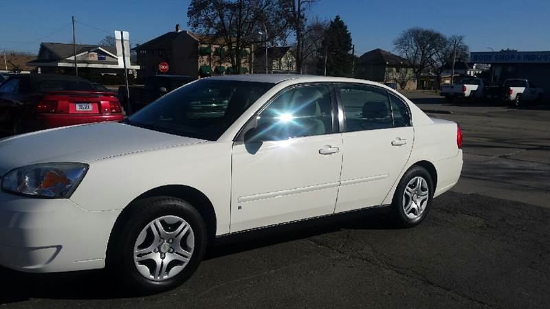 2008 Chevrolet Malibu Classic for sale at DALE'S AUTO INC in Mount Clemens MI