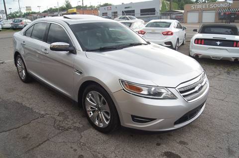 2010 Ford Taurus for sale at Green Ride Inc in Nashville TN