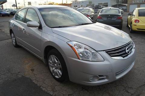 2011 Nissan Altima for sale at Green Ride Inc in Nashville TN