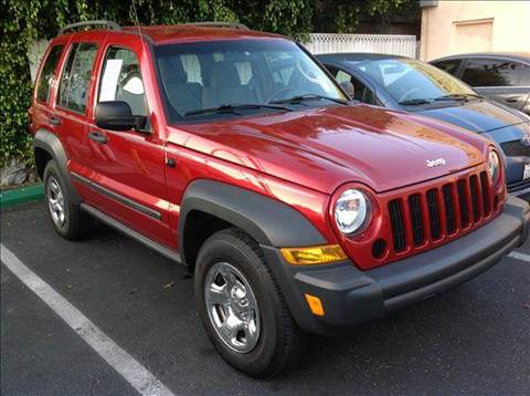 2006 Jeep Liberty for sale at La Mesa Auto Sales in Huntington Park CA