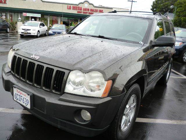 2005 Jeep Grand Cherokee for sale at La Mesa Auto Sales in Huntington Park CA