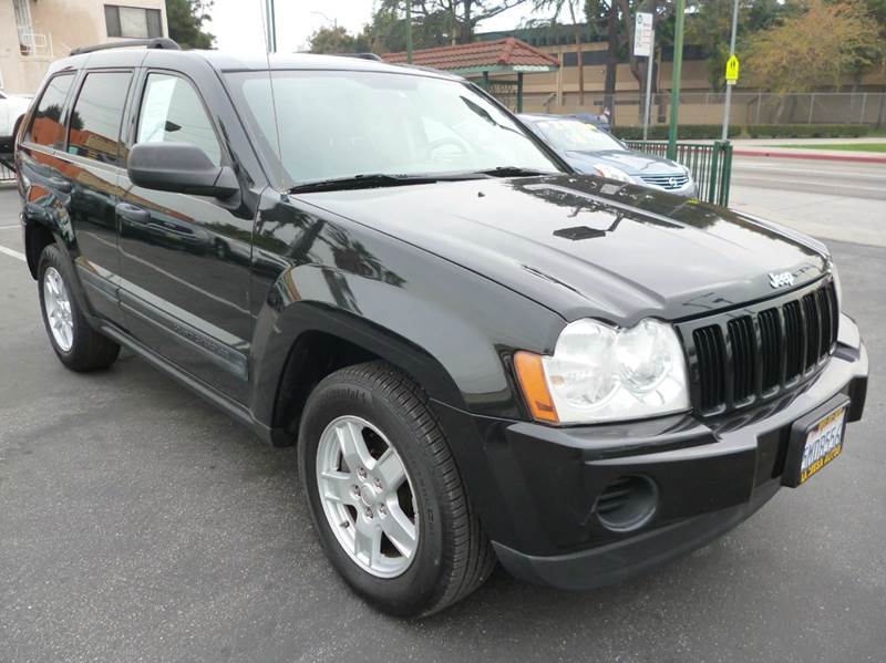 2005 Jeep Grand Cherokee for sale at La Mesa Auto Sales in Huntington Park CA