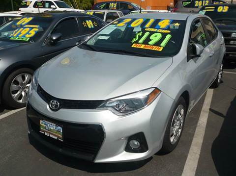 2014 Toyota Corolla for sale at La Mesa Auto Sales in Huntington Park CA