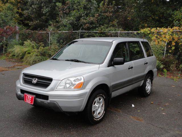 2003 Honda Pilot for sale at United Motors Group in Lawrence MA