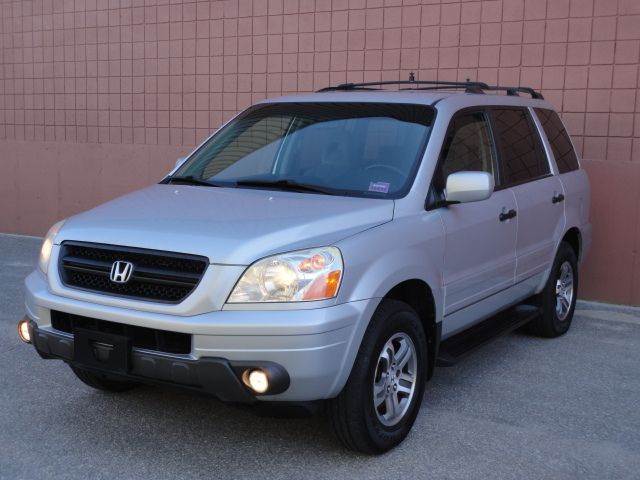 2004 Honda Pilot for sale at United Motors Group in Lawrence MA