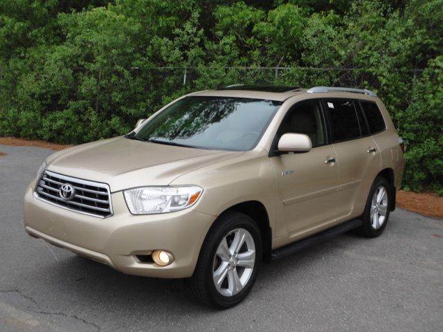 2008 Toyota Highlander for sale at United Motors Group in Lawrence MA