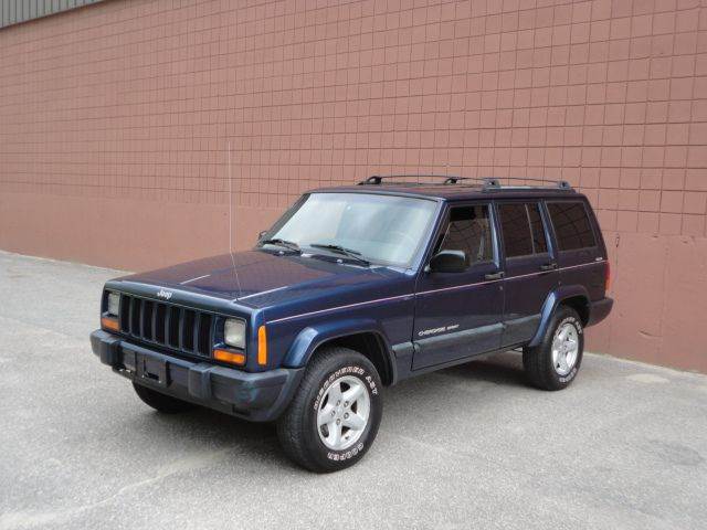 2000 Jeep Cherokee for sale at United Motors Group in Lawrence MA