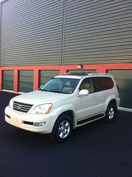 2003 Lexus GX 470 for sale at United Motors Group in Lawrence MA