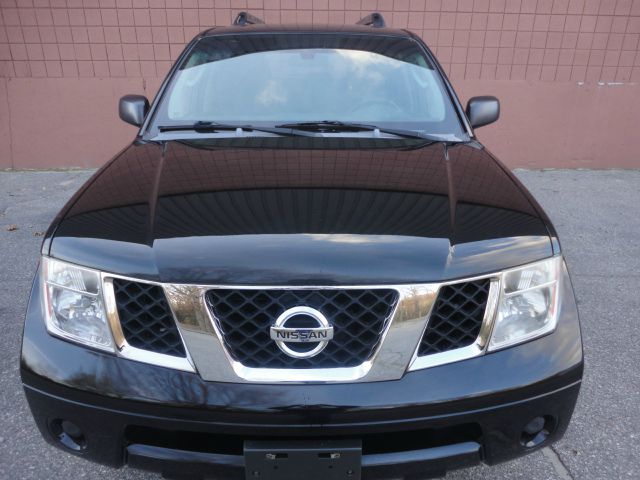 2005 Nissan Pathfinder for sale at United Motors Group in Lawrence MA