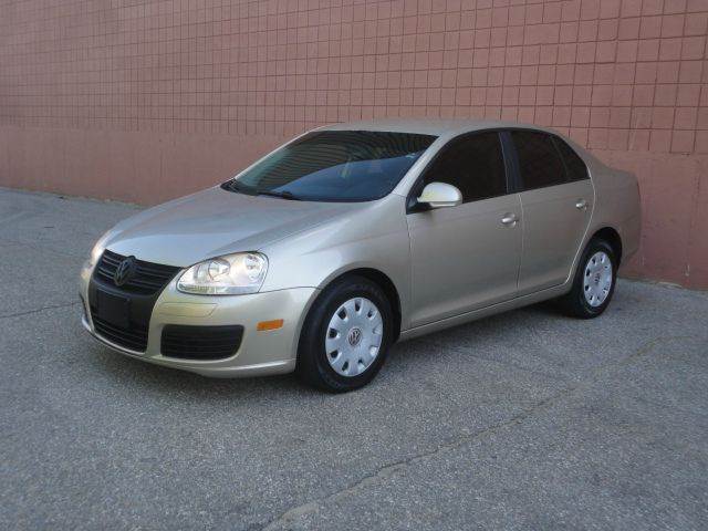 2006 Volkswagen Jetta for sale at United Motors Group in Lawrence MA