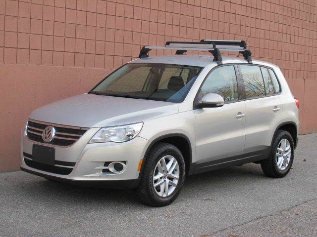 2011 Volkswagen Tiguan for sale at United Motors Group in Lawrence MA