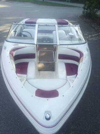 1997 Glastron GS 185 Bowrider