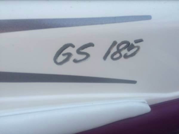 1997 Glastron GS 185 Bowrider