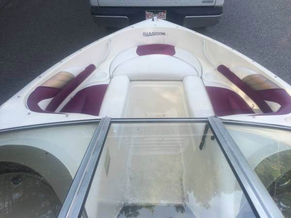 1997 Glastron GS 185 Bowrider