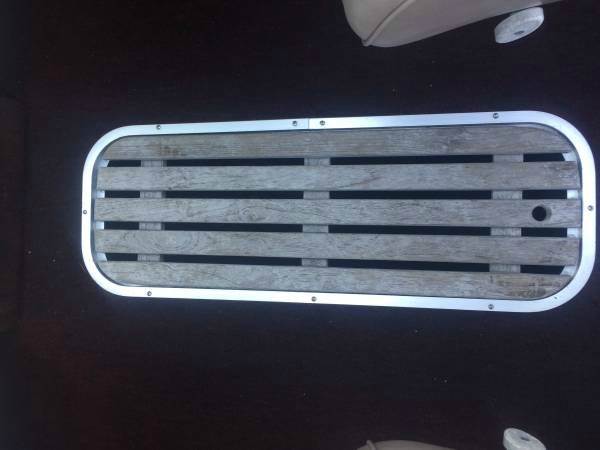 1985 Stingray Boats 205 Bowrider