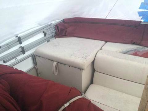 2001 Harris 22' Pontoon