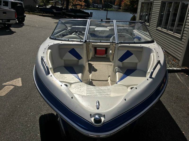 2008 Glastron 18' bowrider
