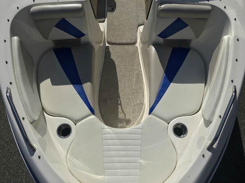 2008 Glastron 18' bowrider