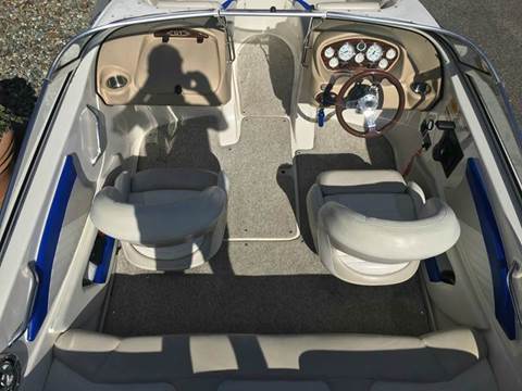 2008 Glastron 18' bowrider