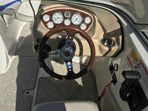 2008 Glastron 18' bowrider