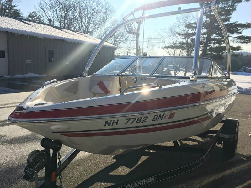 2008 Glastron 18' Bowrider