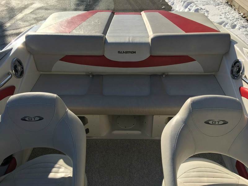 2008 Glastron 18' Bowrider