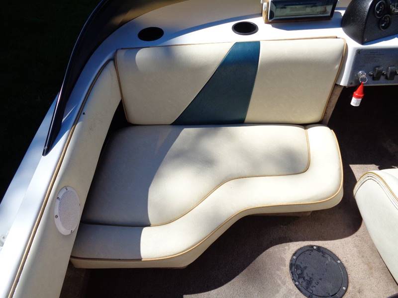 1998 Moomba boomerang 19'