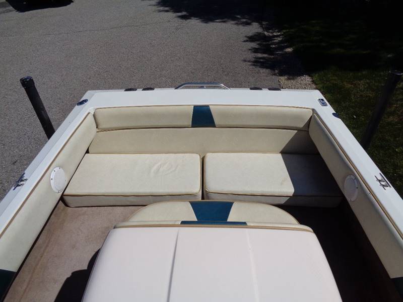 1998 Moomba boomerang 19'