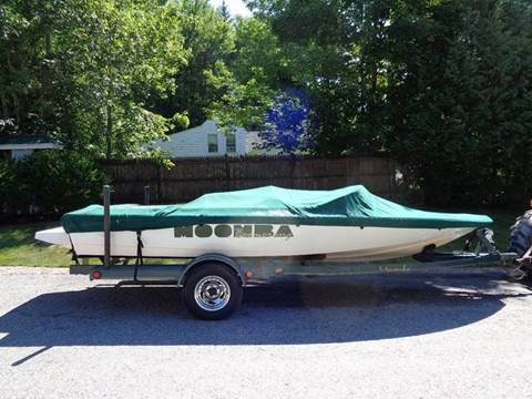 1998 Moomba boomerang 19'
