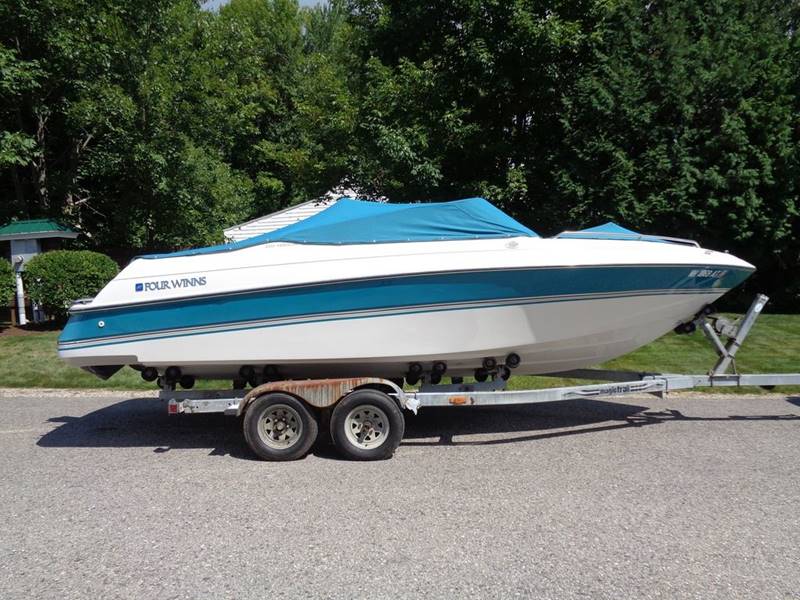 1995 Four Winns 225 Horizon