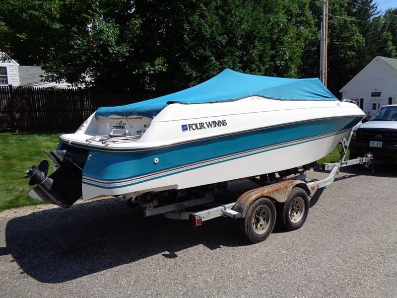 1995 Four Winns 225 Horizon