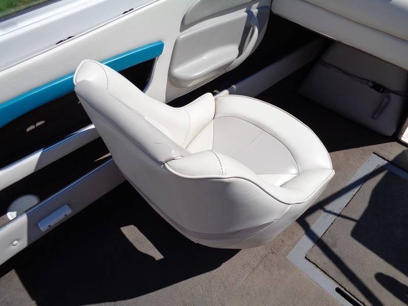 1995 Four Winns 225 Horizon