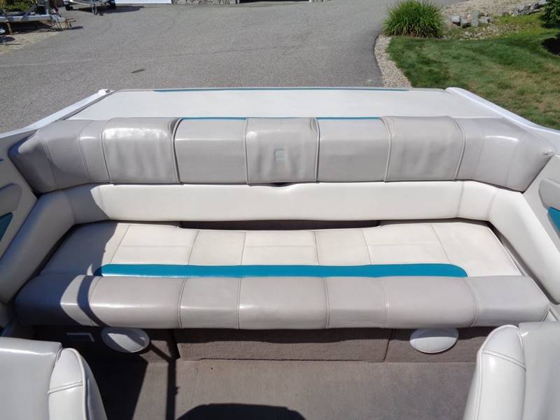 1995 Four Winns 225 Horizon