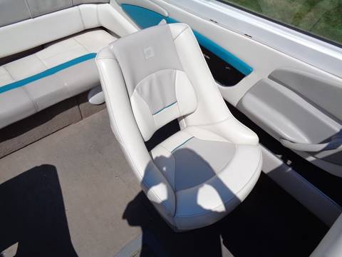 1995 Four Winns 225 Horizon